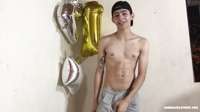 Latin Boy Paul Jacking Off